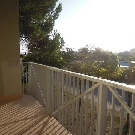 One Bedroom Flat With Terrace And Sea View